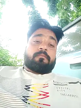 Snapshot of Raju_fuckerr chatting on October 24, 7:38 am Raju fuckerr online show from October 24, 7:38 am