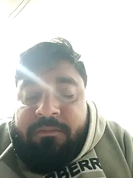 Snapshot of Raju_fuckerr chatting on November 15, 1:29 pm Raju fuckerr online show from November 15, 1:29 pm