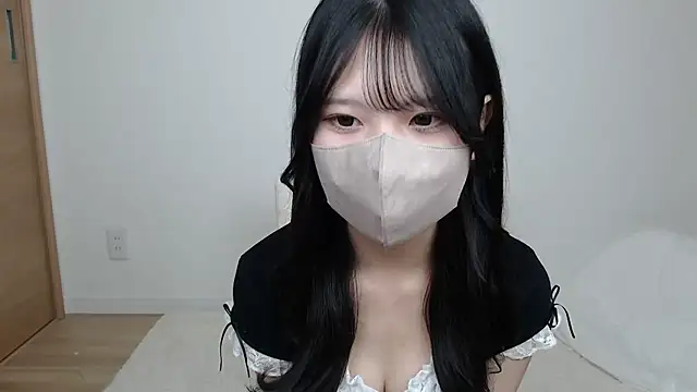 yuna rin online show from September 13, 11:10 am