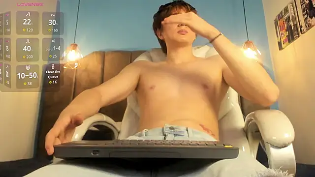 Oscar and dani online show from February 16, 2:51 am