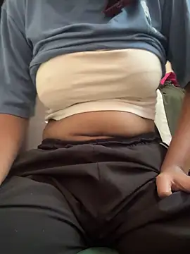 kissujaan online show from November 10, 10:14 am