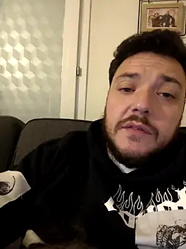 nousmeme0123 online show from April 10, 11:42 pm