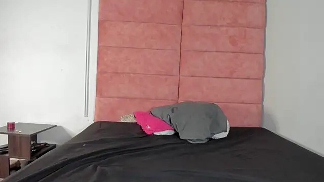 HellAndDante  online show from October 2, 12:39 am