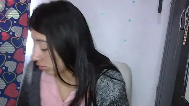 Madow Lu online show from November 26, 2:18 pm