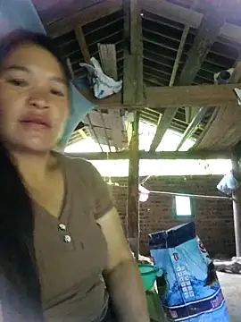 Snapshot of Chiop6 chatting on October 17, 12:47 am Chiop6 online show from October 17, 12:47 am