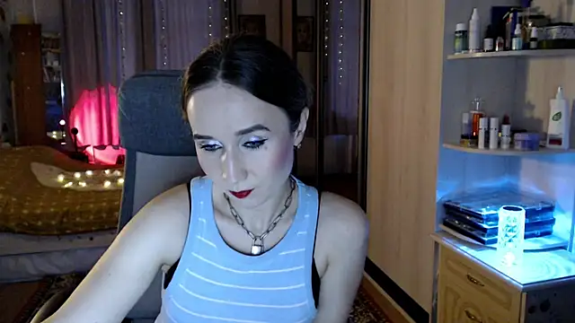 ClassyInna online show from November 26, 5:41 am