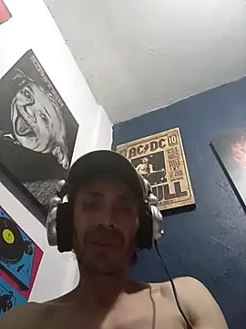 githot online show from September 28, 5:57 am