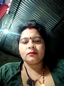 Snapshot of Hot_komal1 chatting on May 20, 8:26 pm Hot komal1 online show from May 20, 8:26 pm