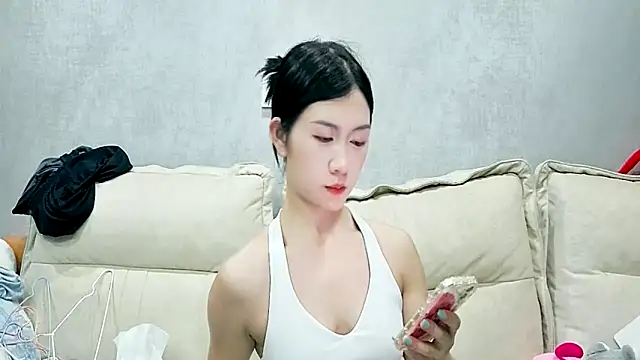 xiaoLI-2025 online show from September 14, 2:49 pm