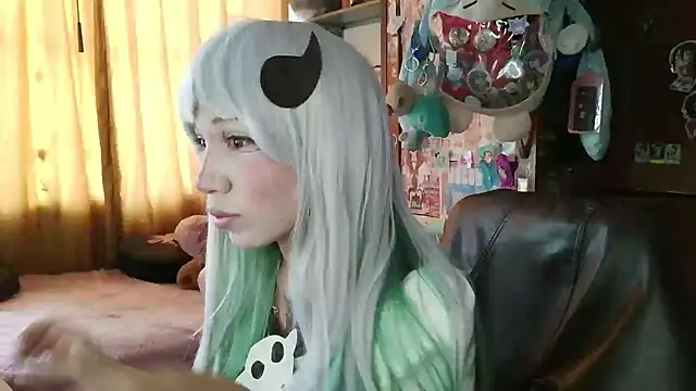 Terraelowen online show from April 14, 5:08 pm