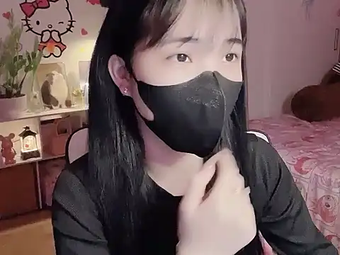 keelinnn19 online show from February 1, 1:42 pm