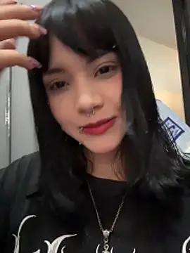 TatiLee online show from April 10, 3:28 pm