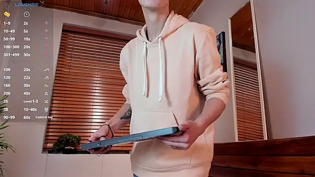 nicktorn online show from October 27, 2:10 pm