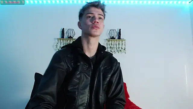 nicktorn online show from April 1, 12:50 pm