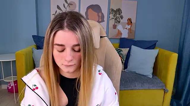 SweetyLicky online show from January 17, 4:11 pm