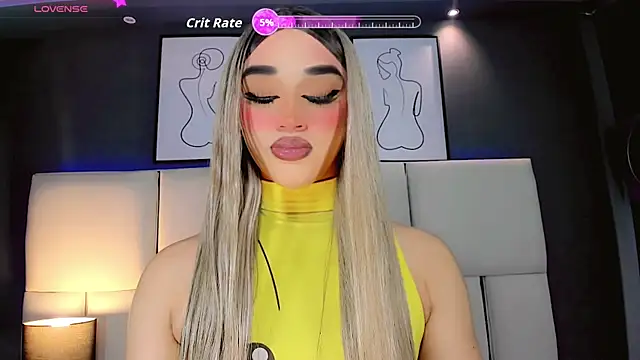 Snapshot of Valeriasmiithh chatting on September 28, 8:36 pm Valeriasmiithh online show from September 28, 8:36 pm