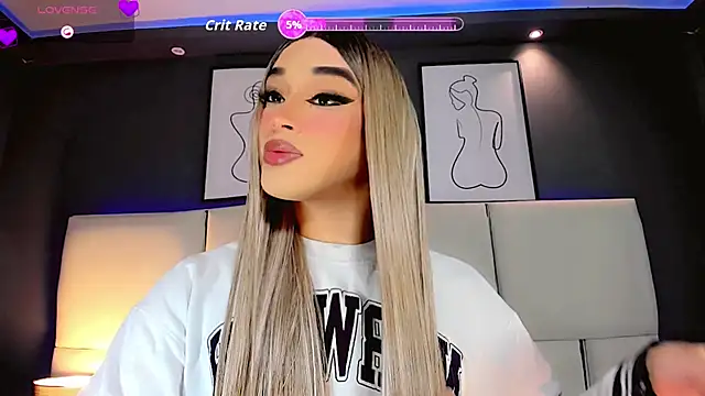 Snapshot of Valeriasmiithh chatting on October 16, 8:32 pm Valeriasmiithh online show from October 16, 8:32 pm