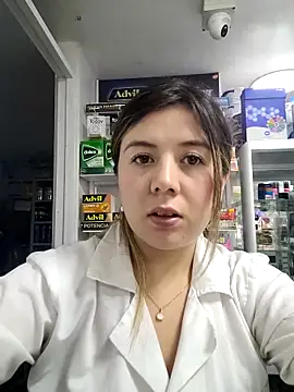 Snapshot of Sophie_del_Castillo chatting on November 16, 9:42 pm Sophie del Castillo online show from November 16, 9:42 pm