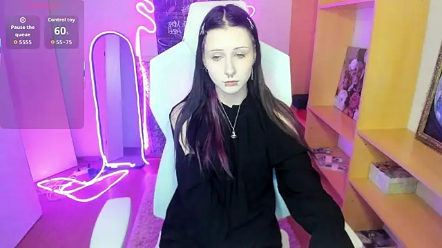 Snapshot of AmamiDark chatting on October 15, 1:39 am AmamiDark online show from October 15, 1:39 am