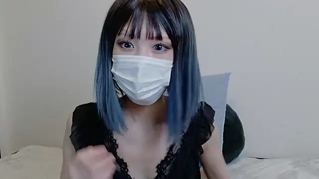 Snapshot of sarina_at chatting on May 26, 4:19 am sarina at online show from May 26, 4:19 am