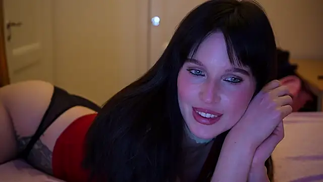 Snapshot of ellaa91 chatting on November 17, 2:34 pm ellaa91 online show from November 17, 2:34 pm