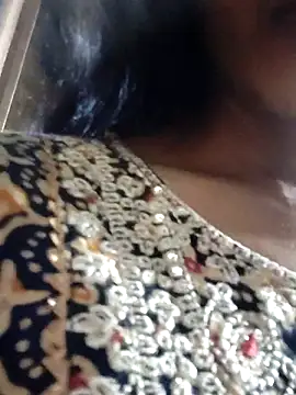 Snapshot of ROSE_GOLDE chatting on September 26, 5:28 pm ROSE GOLDE online show from September 26, 5:28 pm