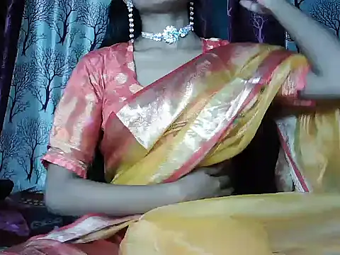 Snapshot of ROSE_GOLDE chatting on October 29, 5:36 pm ROSE GOLDE online show from October 29, 5:36 pm