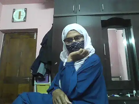 Snapshot of nasrin_katoon_7 chatting on November 16, 6:02 pm nasrin katoon 7 online show from November 16, 6:02 pm