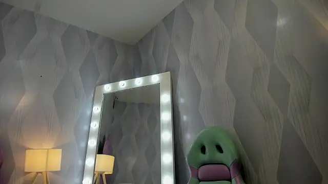 BabyAngel18  online show from January 11, 3:22 am