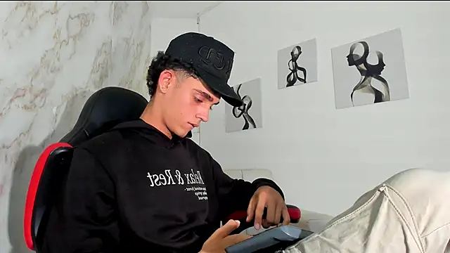 Snapshot of nathan_shimmer chatting on October 8, 9:12 pm nathan shimmer online show from October 8, 9:12 pm