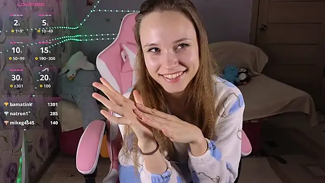 Snapshot of Armurra15 chatting on November 15, 8:38 pm Armurra15 online show from November 15, 8:38 pm