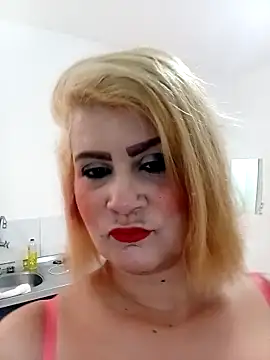 Snapshot of flavinhasensual chatting on October 20, 10:27 am flavinhasensual online show from October 20, 10:27 am