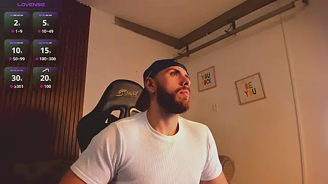 Maximo Wolff online show from January 14, 8:03 pm