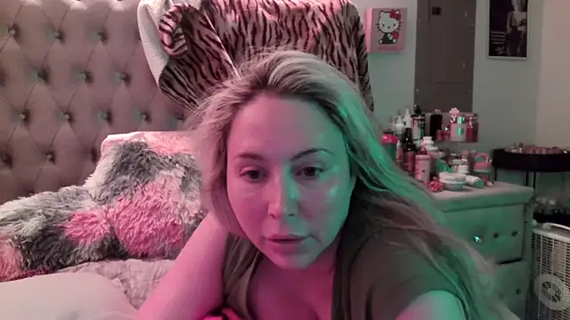 BigBoobsBlair online show from October 4, 7:01 pm