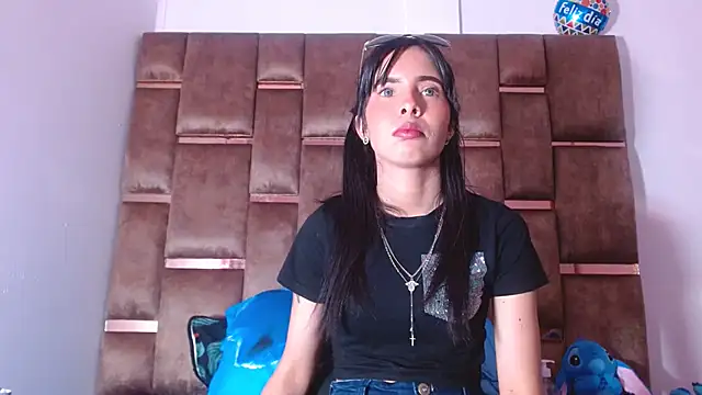 Snapshot of Alexahotz chatting on September 13, 5:40 am Alexahotz online show from September 13, 5:40 am