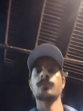 Snapshot of Sushant001 chatting on October 7, 7:11 pm Sushant001 online show from October 7, 7:11 pm