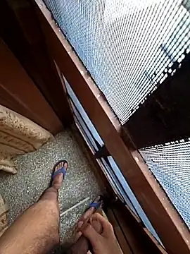 Snapshot of desir3dlund chatting on September 14, 2:54 am desir3dlund online show from September 14, 2:54 am