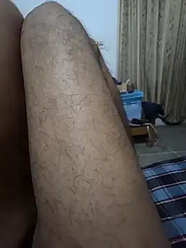 Snapshot of desir3dlund chatting on October 9, 4:16 pm desir3dlund online show from October 9, 4:16 pm