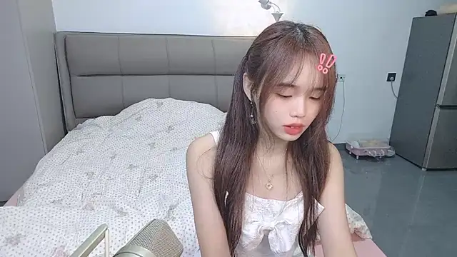 kexin a online show from October 25, 11:29 am