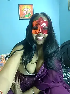 Snapshot of ammu1990 chatting on September 26, 5:22 am ammu1990 online show from September 26, 5:22 am