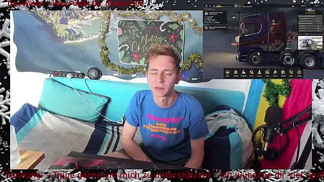 Snapshot of DaveLindau chatting on December 16, 9:25 am DaveLindau online show from December 16, 9:25 am