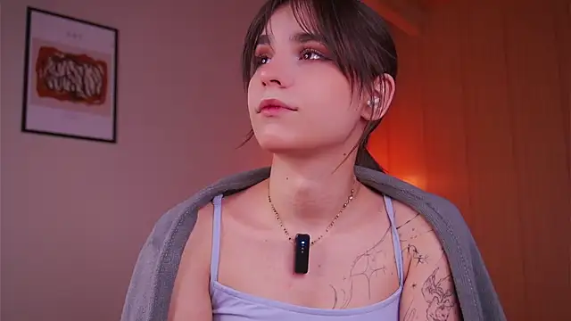 Asecondsoul online show from February 8, 5:33 am