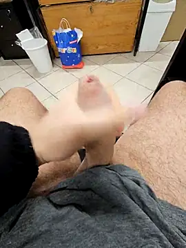 flirt 23 online show from February 5, 9:14 am