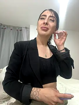 Snapshot of Savannah_Monroe chatting on November 29, 4:48 am Savannah Monroe online show from November 29, 4:48 am