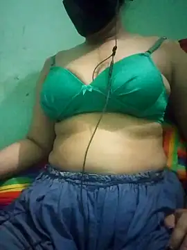 Snapshot of Maria_Mahi chatting on October 12, 5:23 pm Maria Mahi online show from October 12, 5:23 pm