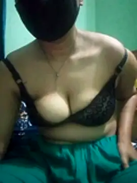 Maria Mahi online show from December 18, 3:23 am