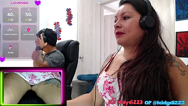 Snapshot of leidydi223 chatting on September 24, 3:37 pm leidydi223 online show from September 24, 3:37 pm