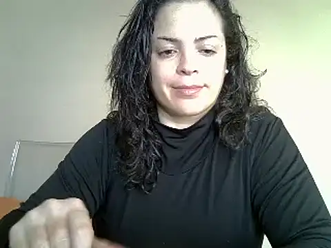 Snapshot of ITALIANASISIXX chatting on February 21, 7:23 am ITALIANASISIXX online show from February 21, 7:23 am