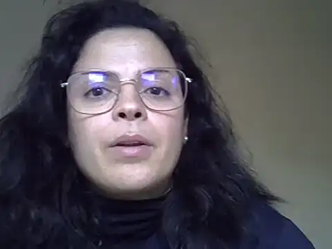 Snapshot of ITALIANASISIXX chatting on February 22, 1:13 pm ITALIANASISIXX online show from February 22, 1:13 pm