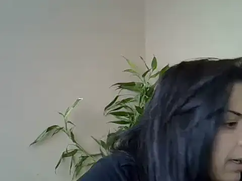 Snapshot of ITALIANASISIXX chatting on March 13, 8:48 am ITALIANASISIXX online show from March 13, 8:48 am